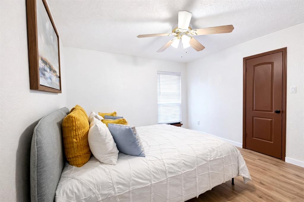 Cloisters Condo The - Residential