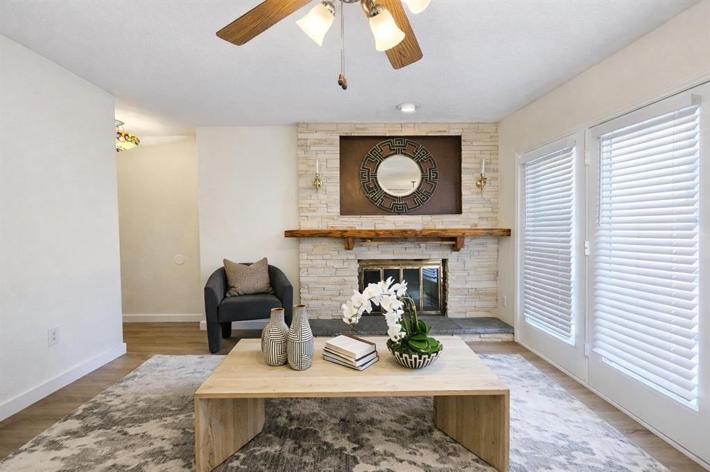 Cloisters Condo The - Residential