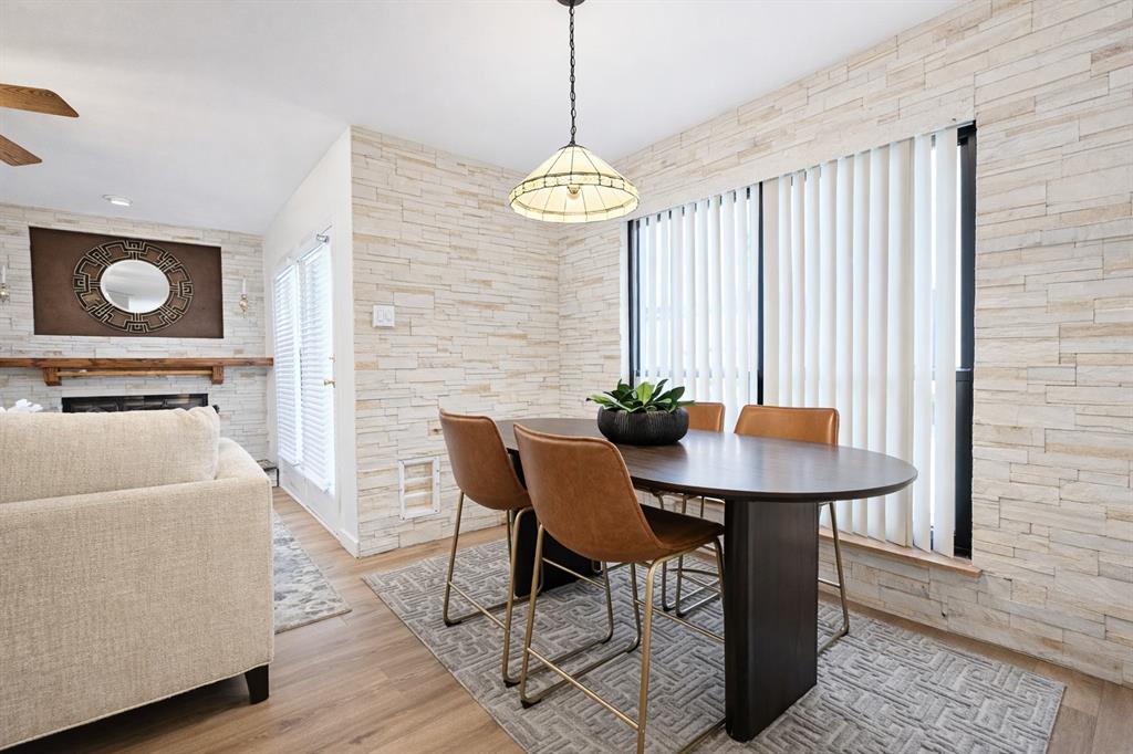 Cloisters Condo The - Residential