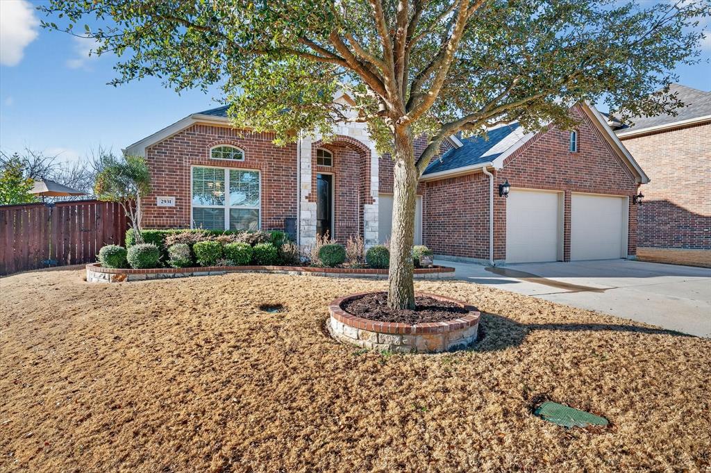 2931 Trail Lake Drive