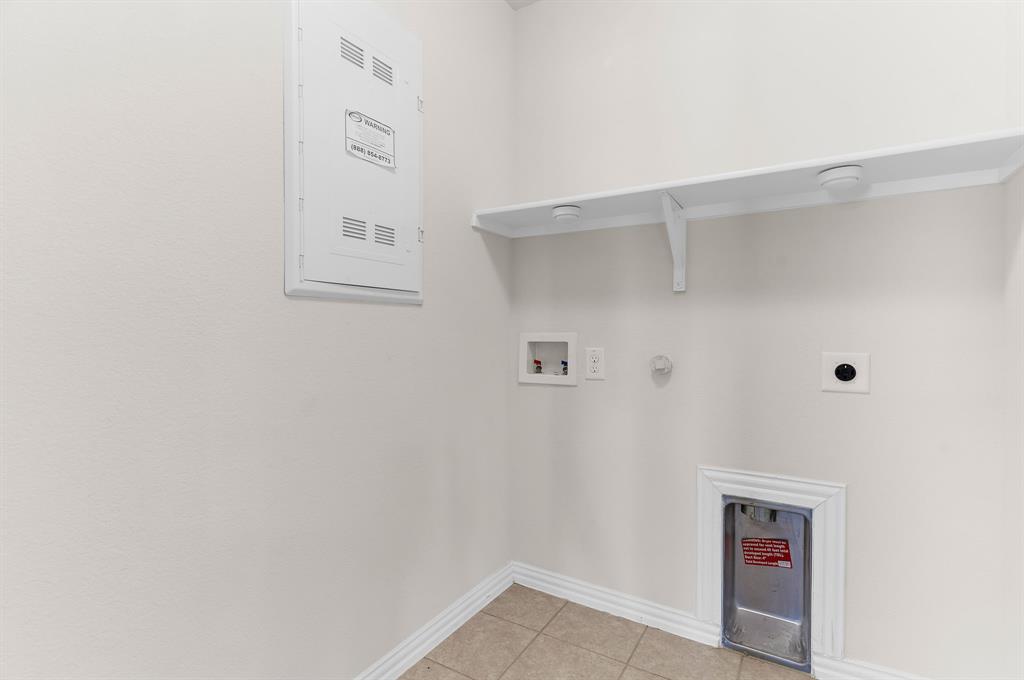 TRINITY FALLS PLANNING UNIT 3 PHASE 5B EAST - Residential Lease