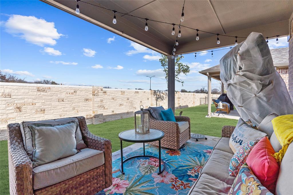 TRINITY FALLS PLANNING UNIT 3 PHASE 5B EAST - Residential Lease