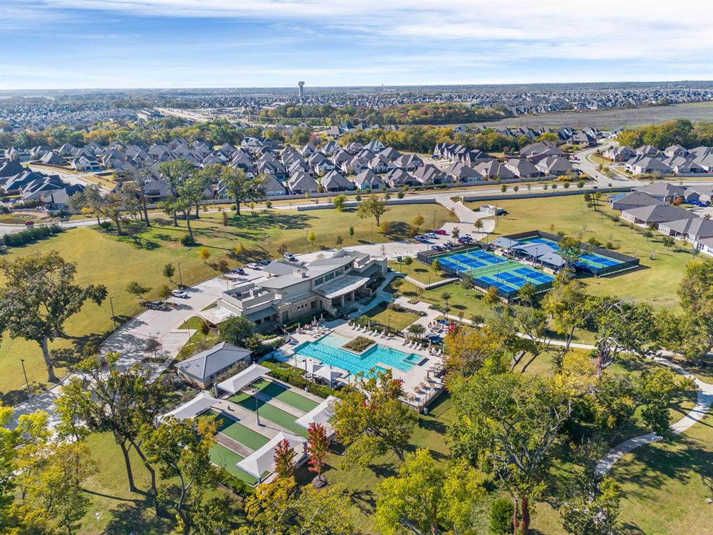 TRINITY FALLS PLANNING UNIT 3 PHASE 5B EAST - Residential Lease