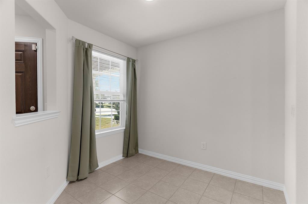 TRINITY FALLS PLANNING UNIT 3 PHASE 5B EAST - Residential Lease