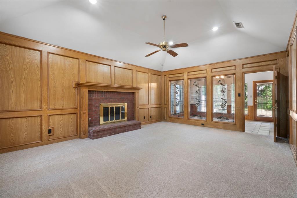 3052 Ridgeview Drive