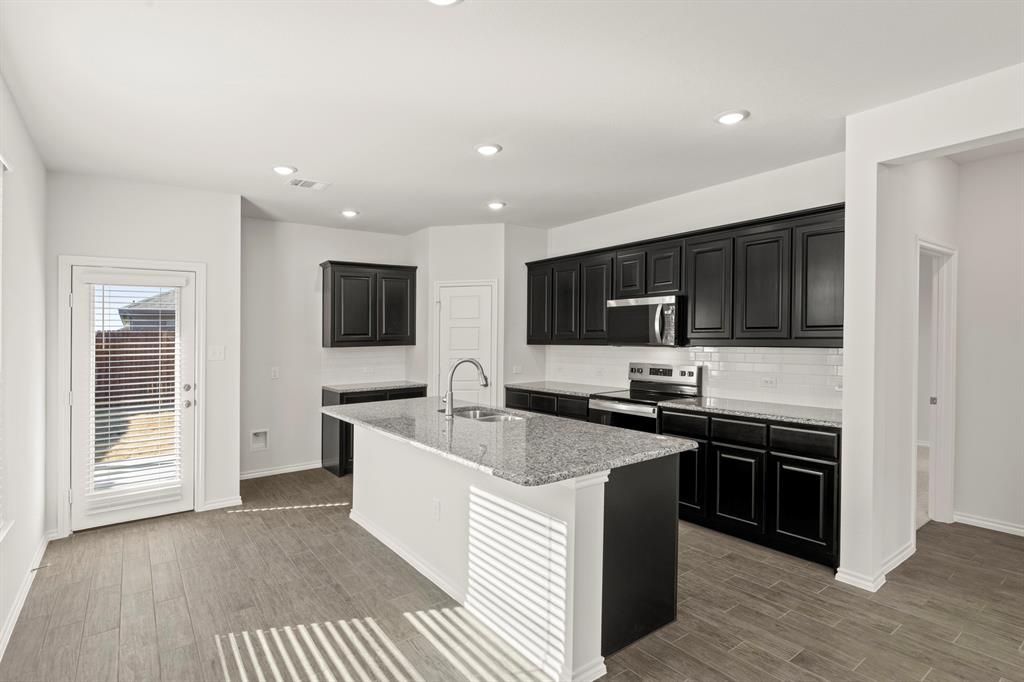 Creekside Ranch - Residential