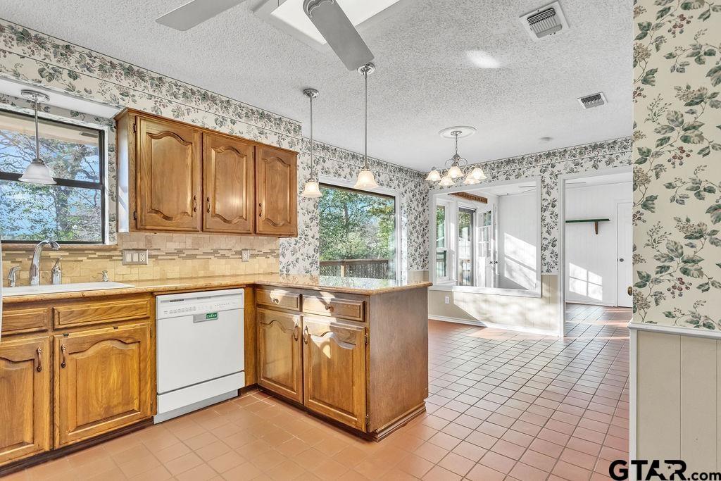 Hide A Way Lake - Residential