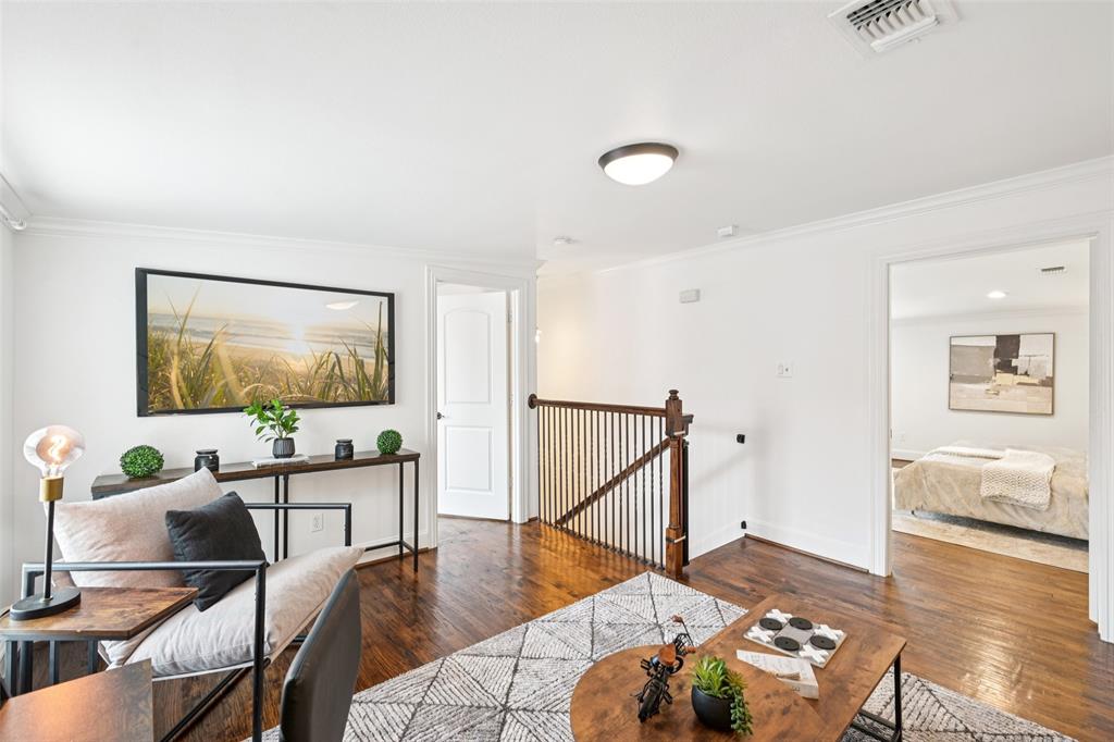 Hollywood Rev - Residential