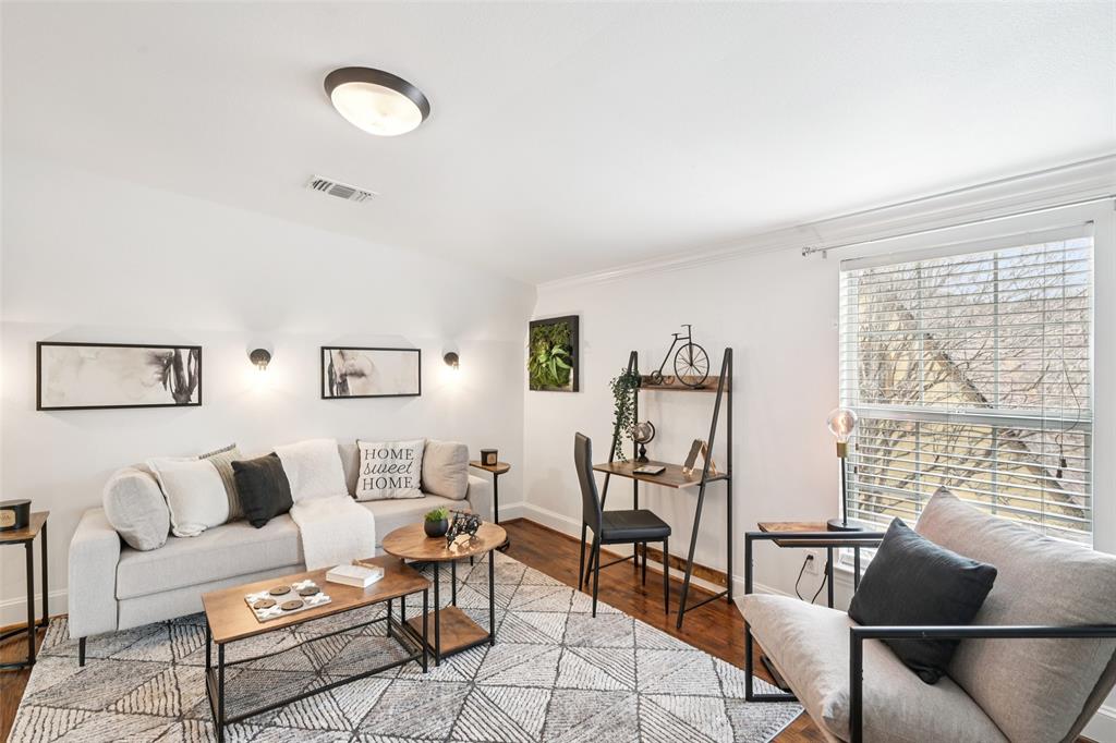 Hollywood Rev - Residential