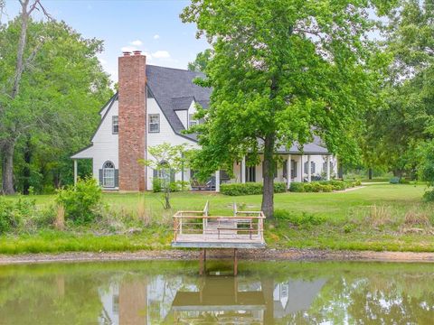 Photo of 1434 Vz County Road 4519, Van, TX 75790 (MLS # 21260577)