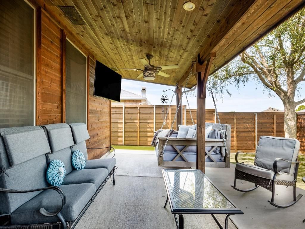 Photo of 1454 Lochspring Drive, Rockwall, TX 75032 (MLS # 21232660)