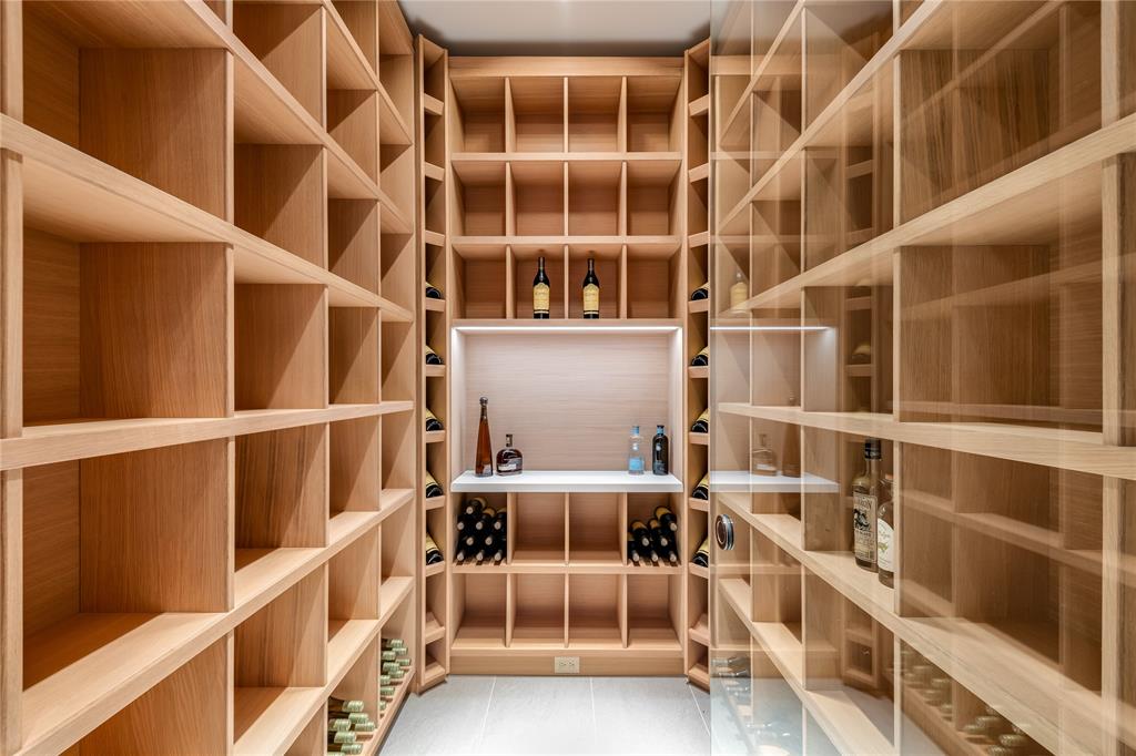 EDWARDS RANCH RIVERHILLS ADD - Residential