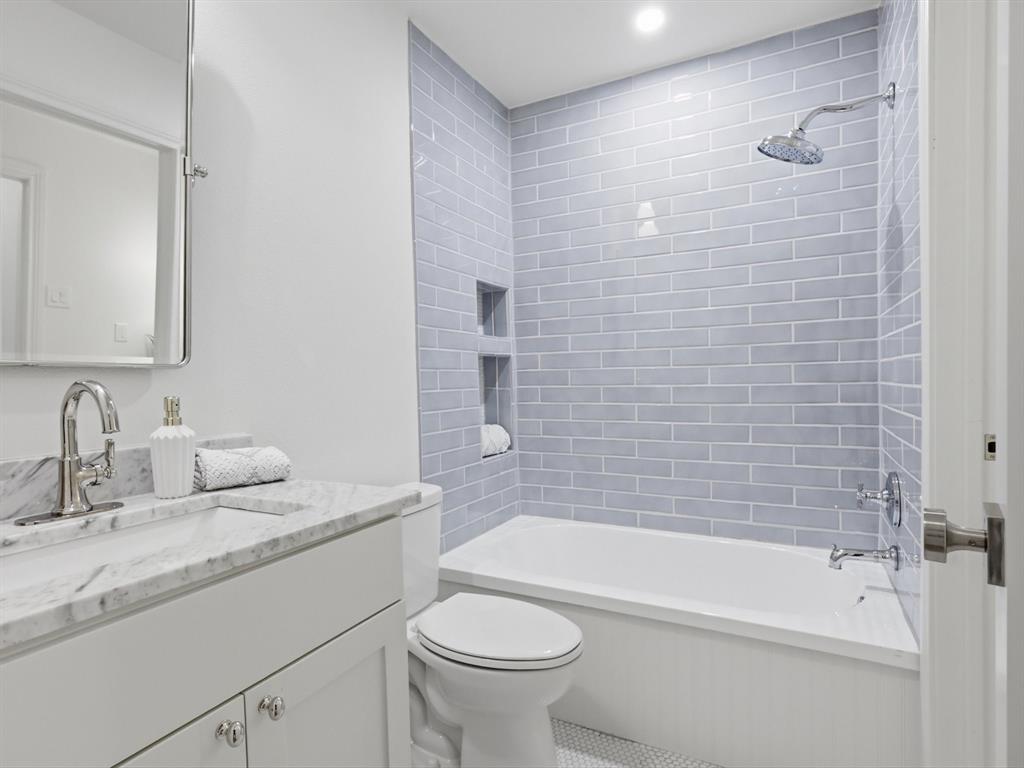 Mediterranean Gardens - Residential