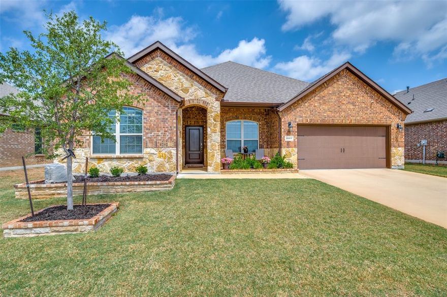 Welcome to this beautifully maintained one-story home in the highly sought-after master-planned community of Silverado! Offering over 2,400 square feet of thoughtfully designed living space, this 4-bedroom, 3 full bath home sits on a rare 60-foot lot—providing extra space and privacy you don’t often find. Inside, you’ll love the functional and flexible layout featuring a formal dining room, cozy breakfast nook, and a separate study—perfect for working from home or creating a quiet retreat. The home has been gently lived in and feels like new, with modern finishes and a light, inviting atmosphere throughout. Step outside to enjoy the screened-in back patio, ideal for year-round outdoor living, entertaining, or simply relaxing in comfort. Additional upgrades include a water softener system and reverse osmosis at the kitchen sink—both staying with the home for added value and convenience. Living in Silverado means enjoying an exceptional lifestyle with resort-style amenities, including scenic ponds, a clubhouse, pool, splash pad, playground, picnic areas, basketball courts, pickleball courts, and a dog park—all fostering a true sense of community.
This move-in-ready home offers the perfect blend of space, comfort, and lifestyle—ready to welcome its new owners!