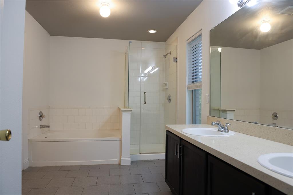 The Vintage Ph Two - Residential