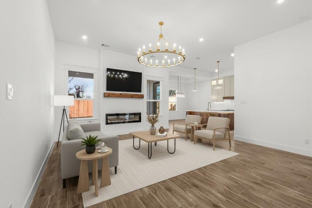 SANSOM PARK BROADVIEW ACRES - Residential