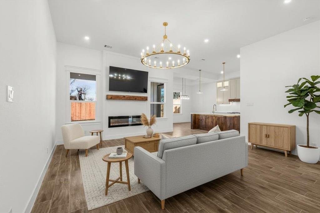 SANSOM PARK BROADVIEW ACRES - Residential