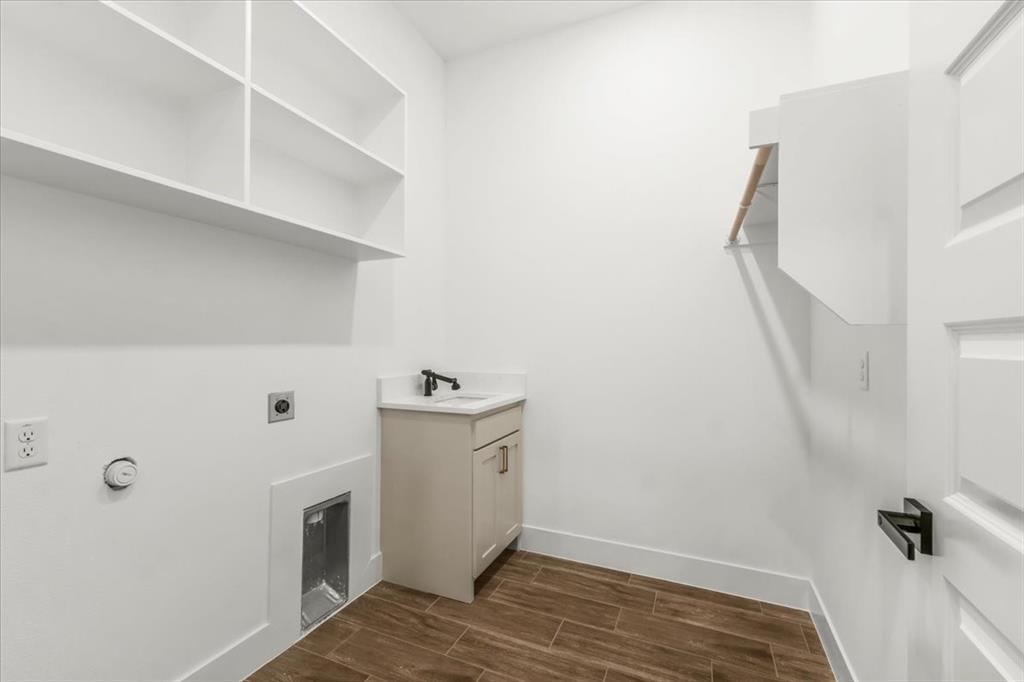 SANSOM PARK BROADVIEW ACRES - Residential