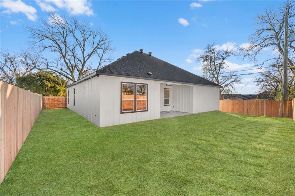 SANSOM PARK BROADVIEW ACRES - Residential