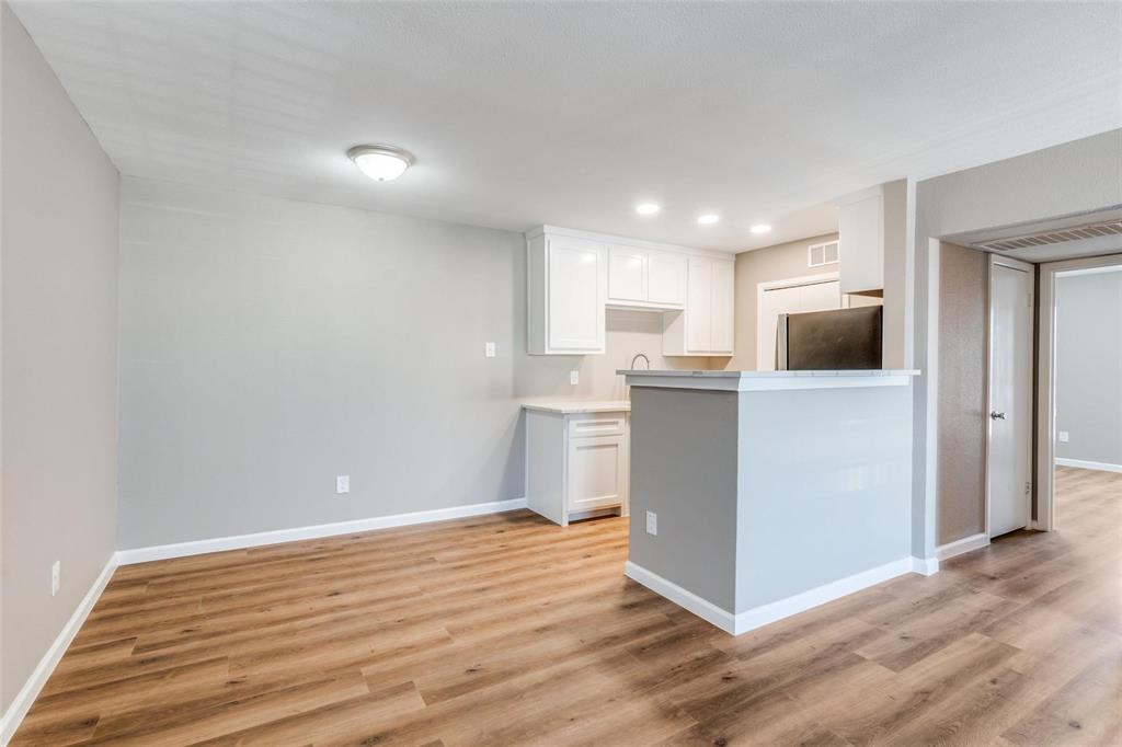 Garrett Park Condo - Residential Lease