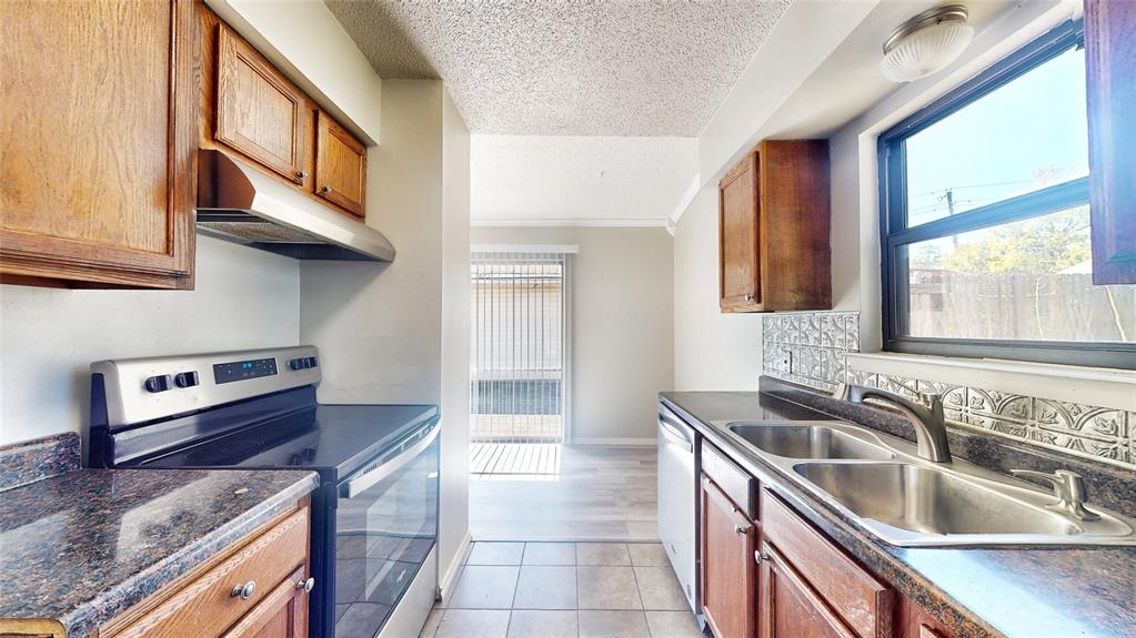 Richardson East Sec 03 - Residential Lease