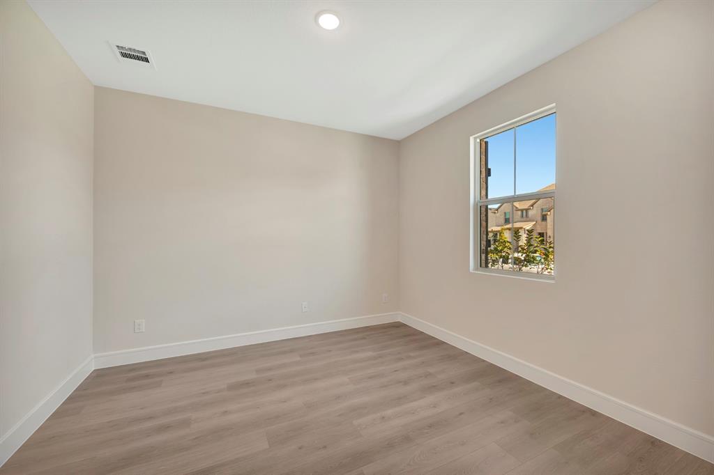 Elevon - Residential