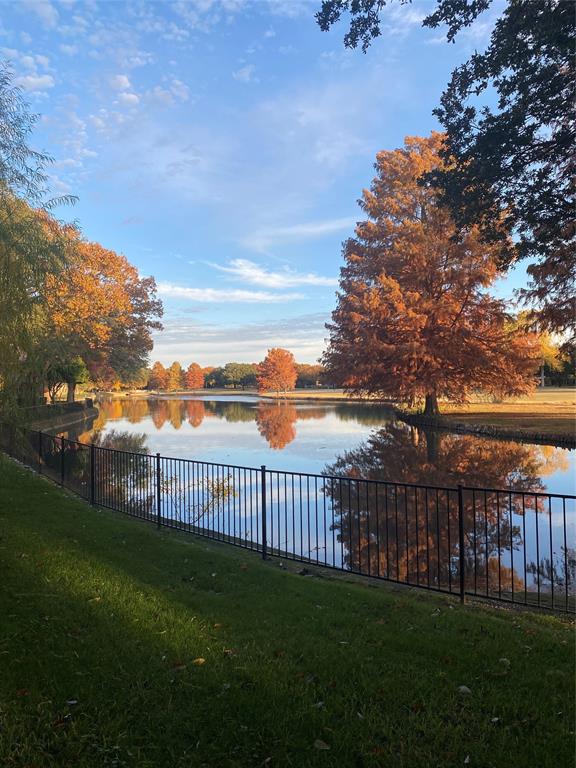 The Lakes Bent Tree Condos - Residential