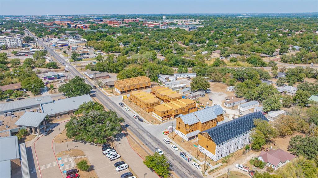 855 W Washington Street 504