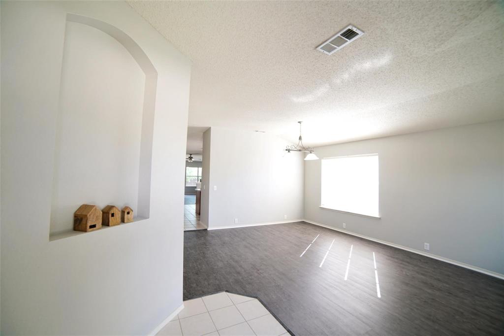2204 Eagle Mountain Drive