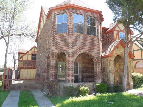 504 Phillip Drive Cedar Hill TX 75104