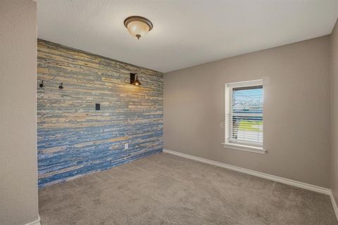 Tiny photo for 405 S Hannaford Street, Granbury, TX 76048 (MLS # 21194604)