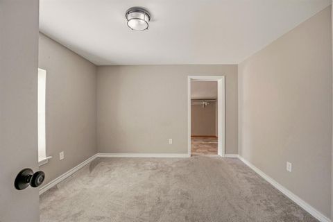 Tiny photo for 405 S Hannaford Street, Granbury, TX 76048 (MLS # 21194604)