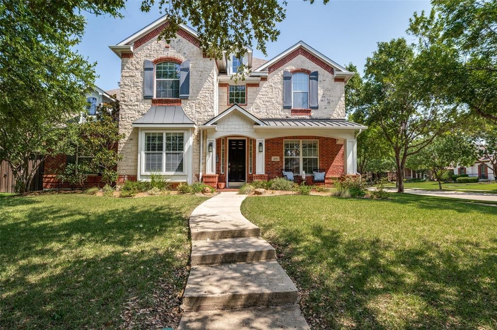 2275 Dame Laurel Lane