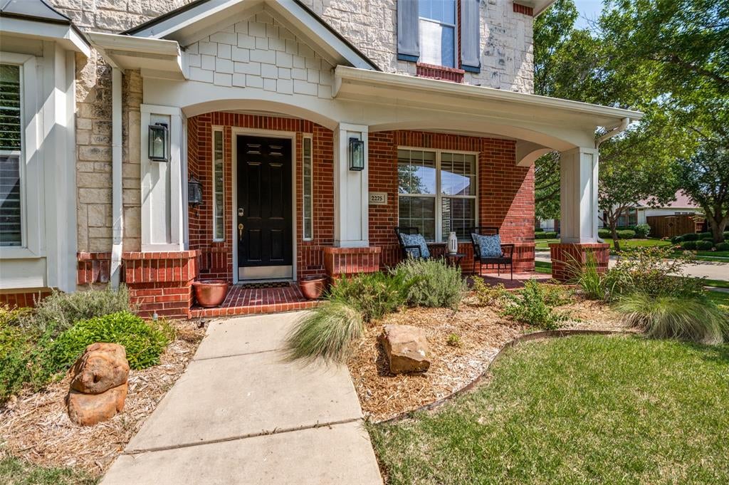 2275 Dame Laurel Lane