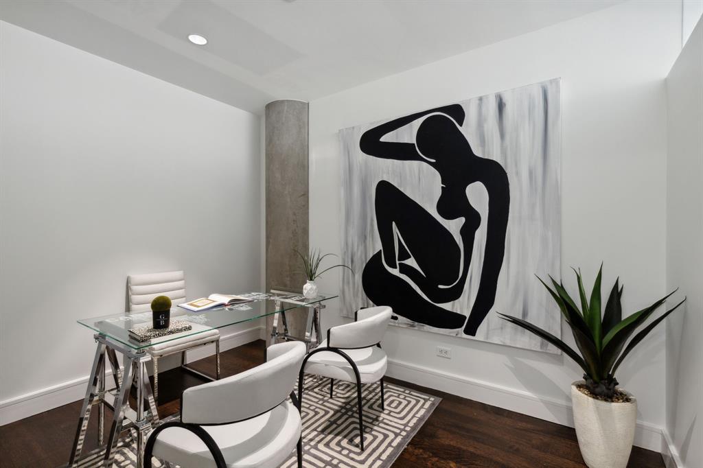 South Tower Residences - Residential