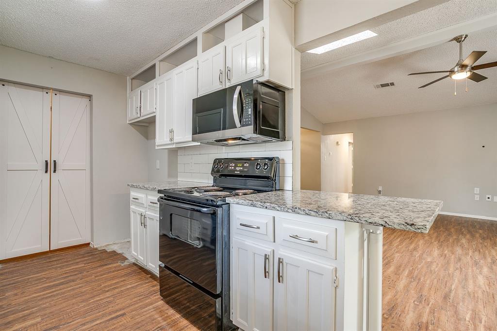 Cobblestone Square - Residential