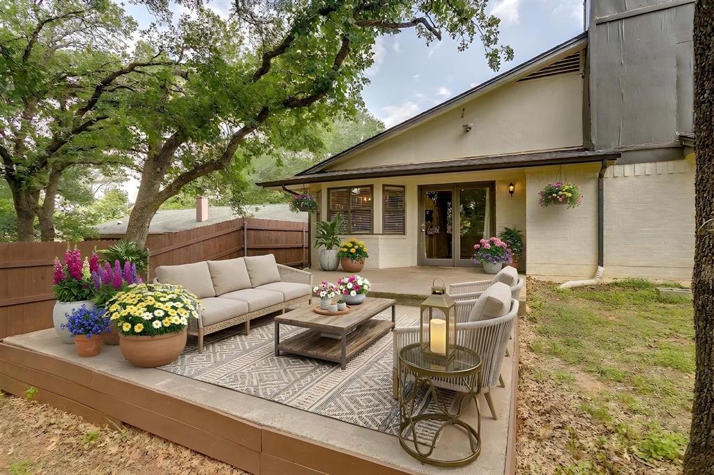 Cobblestone Square - Residential