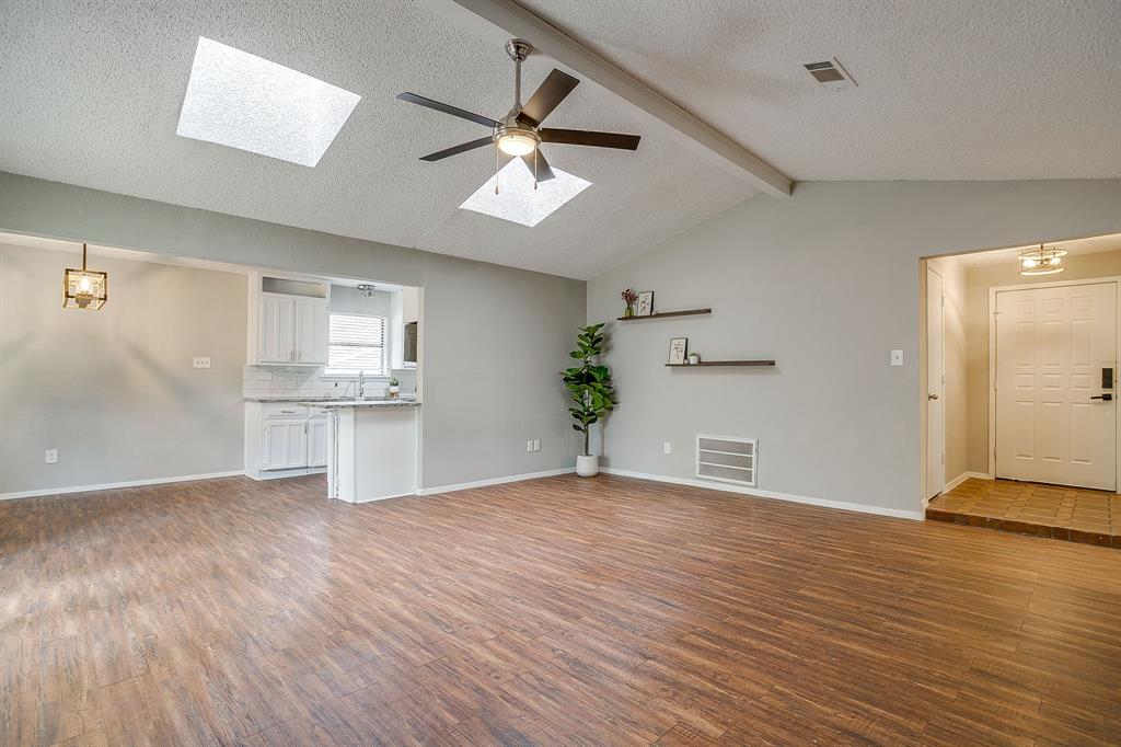 Cobblestone Square - Residential