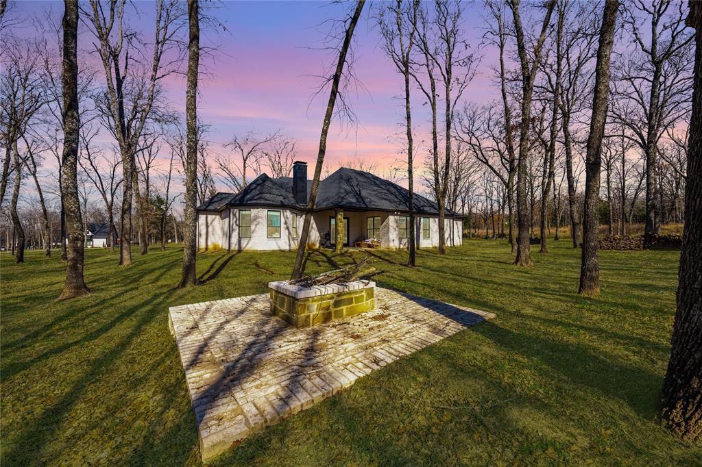 107 Oakbend Trail