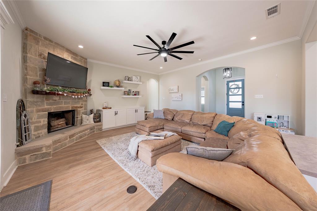 107 Oakbend Trail