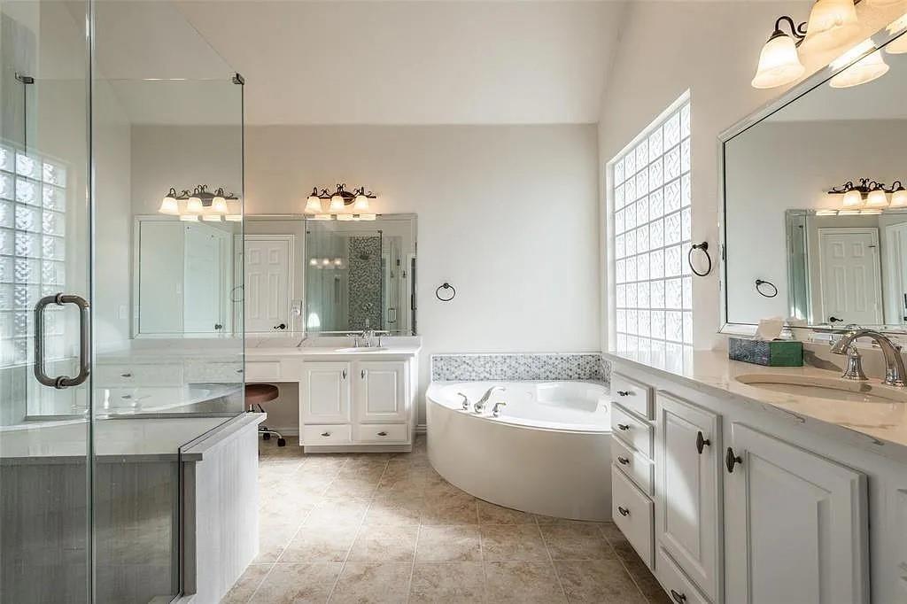 Hackberry Creek Village Ph 04 - Residential Lease