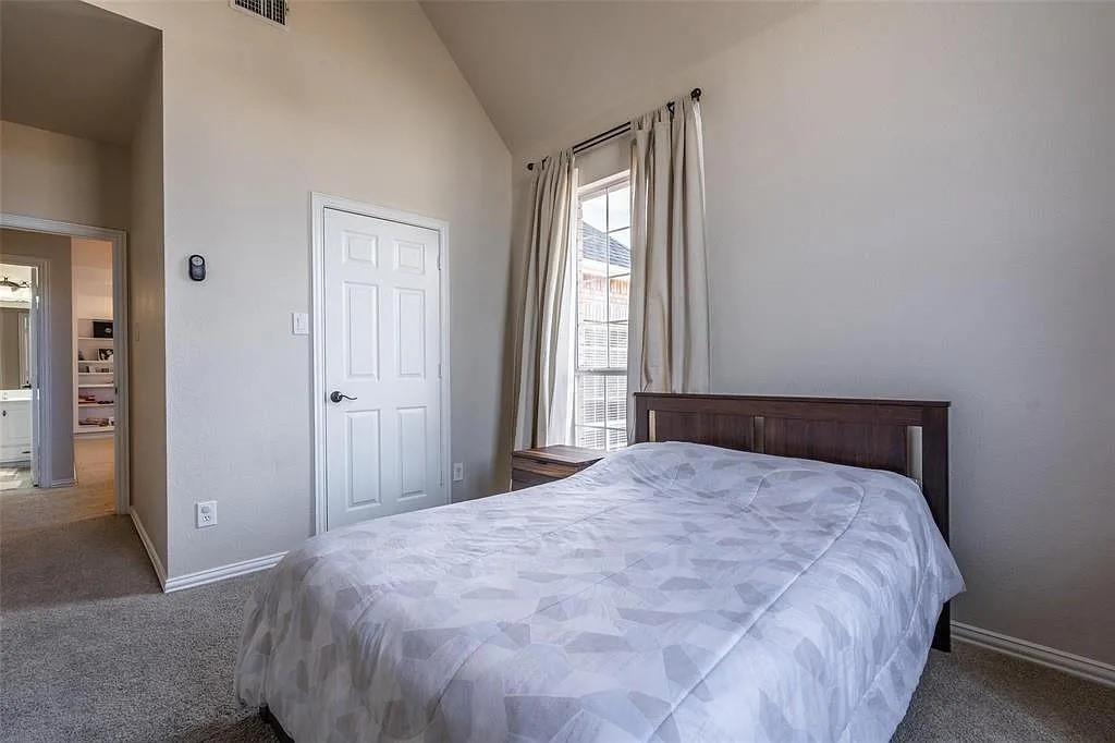 Hackberry Creek Village Ph 04 - Residential Lease