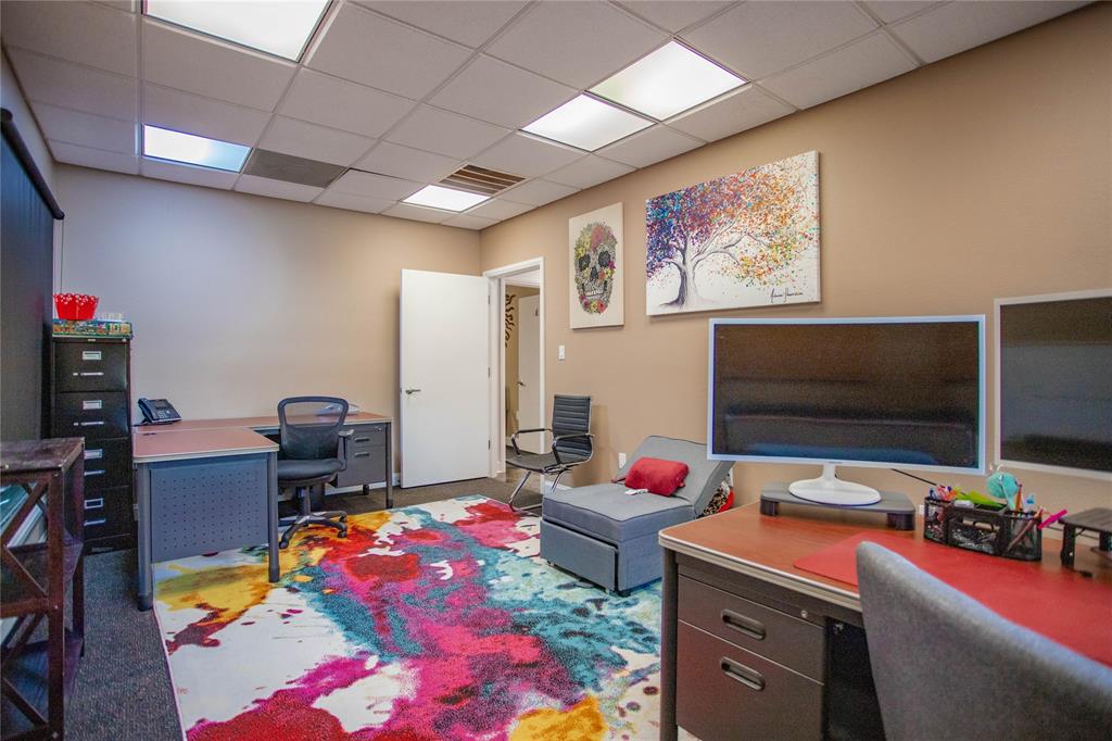 Oaks The Arlington - Commercial Lease