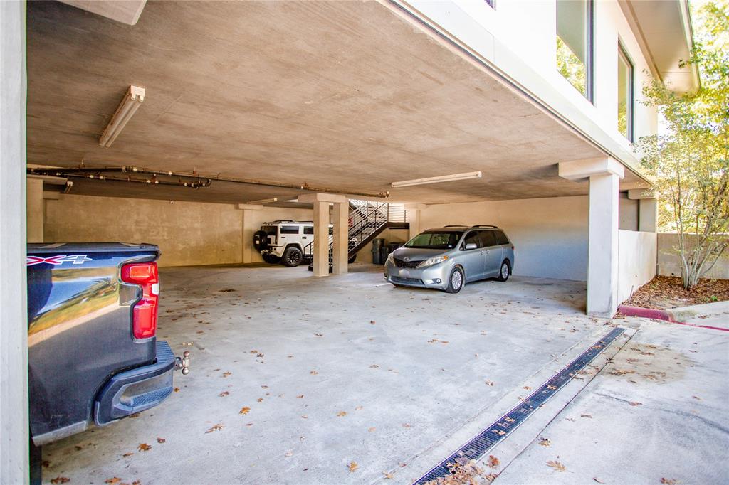 Oaks The Arlington - Commercial Lease