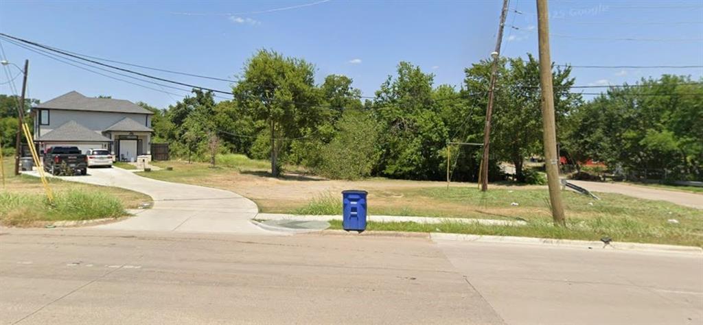 Oak Cliff Gardens - Land