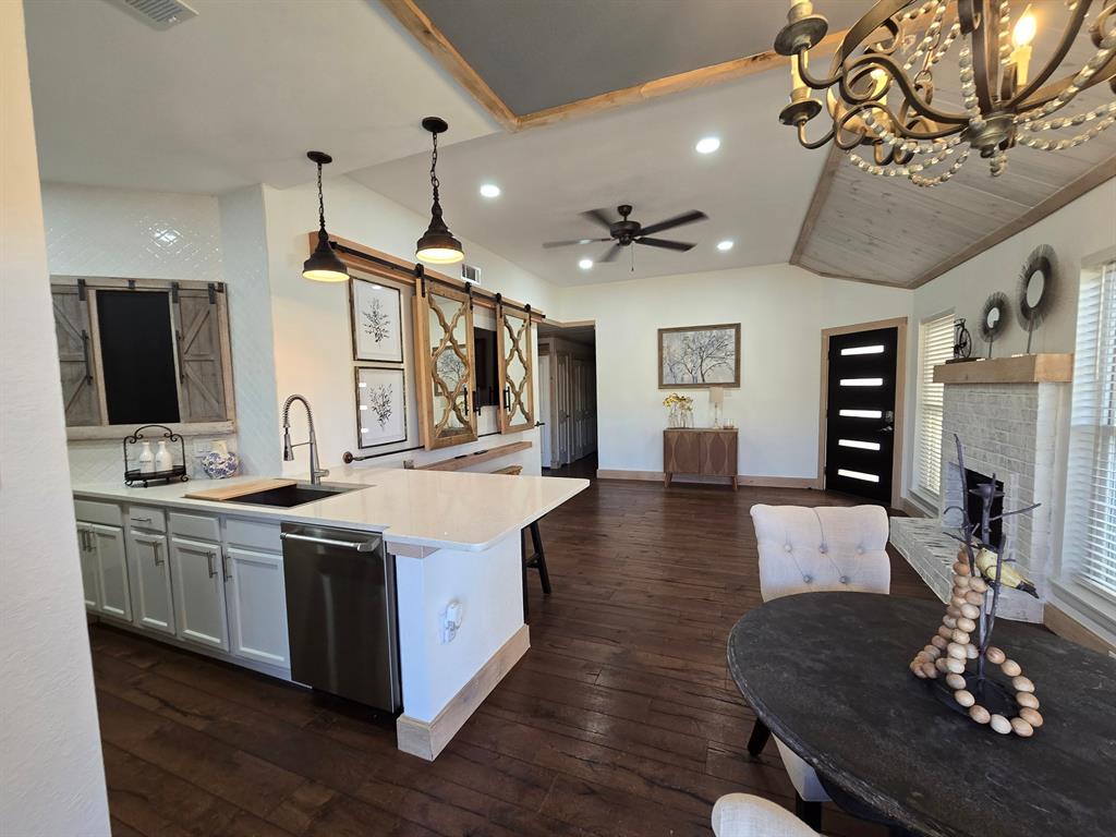 GARDEN RIDGE ADDN PH I - Residential Lease