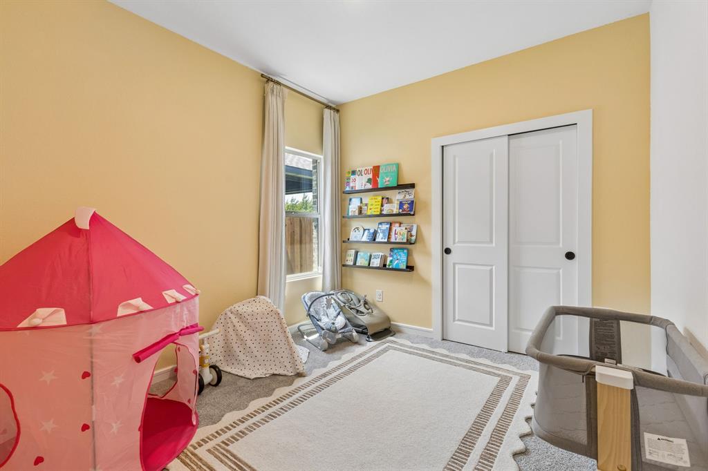 CALDWELL LAKES PH 1 - Residential