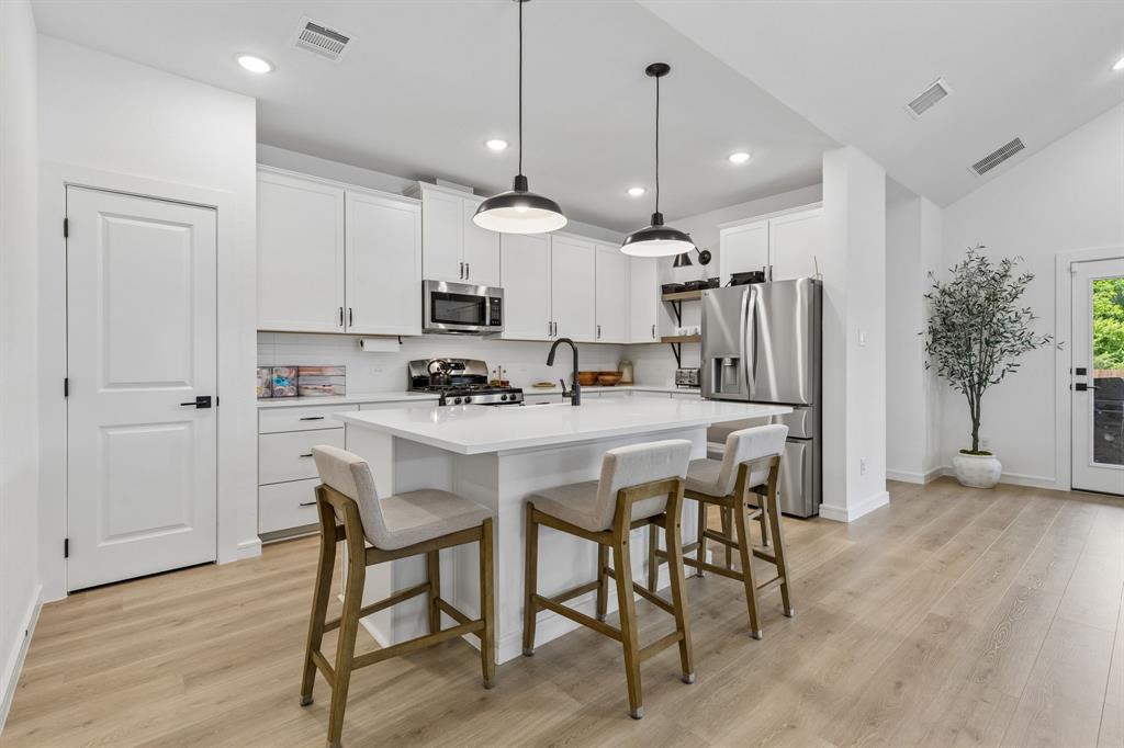 CALDWELL LAKES PH 1 - Residential