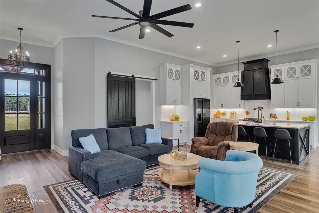 Pierre Point - Residential