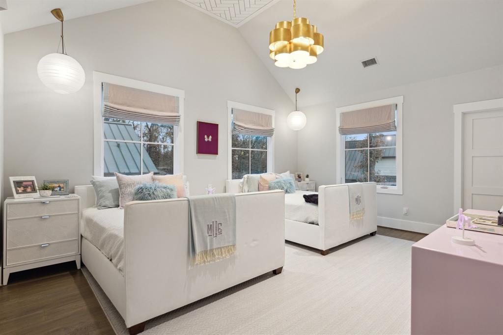 Long Cove - Residential